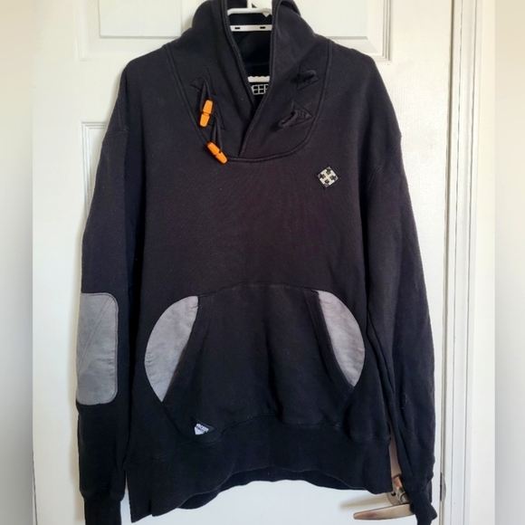 10.DEEP mens sweater - Picture 1 of 7